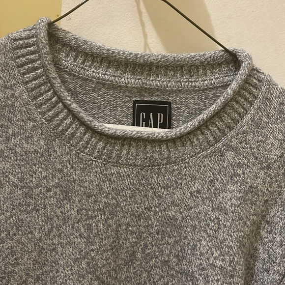 REDUCED!!Men’s sweater by GAP - Picture 2 of 4